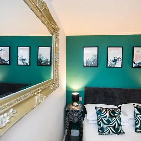 Διαμέρισμα Very Ground Floor 2 Bedroom *